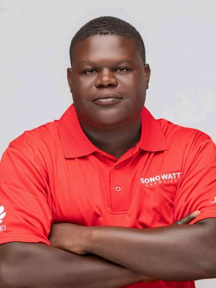 Maxwell Kalunga, Solar Installer at Sonowatt Energies