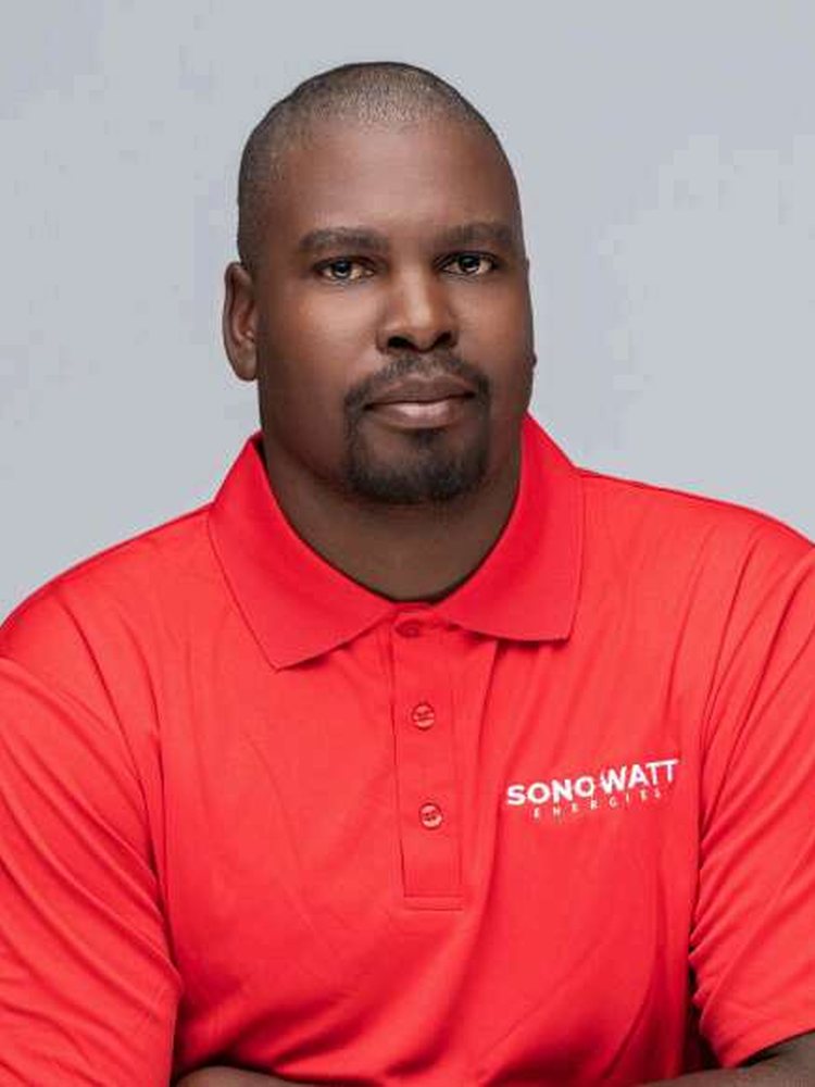 Solomon Manganye, Solar Installer at Sonowatt Energies